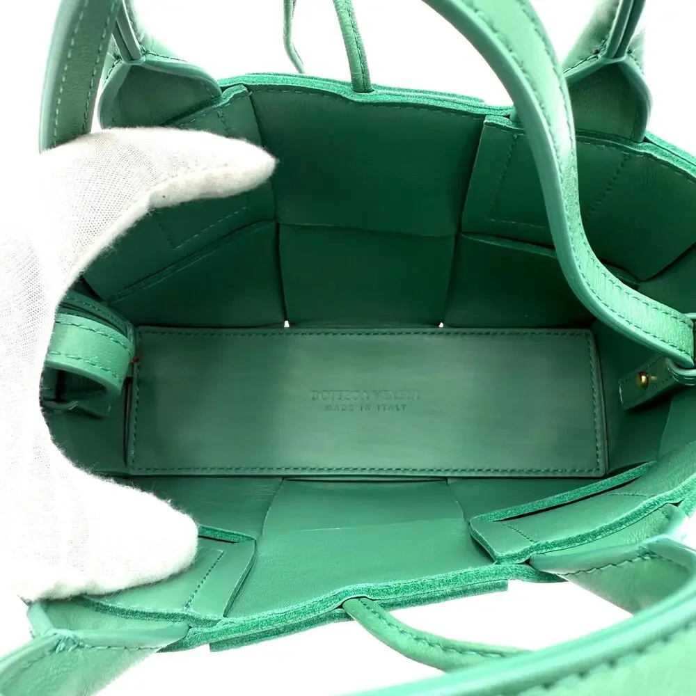 Intreccio Candy Arco Tote in Mermaid Green - Picture 9 of 12